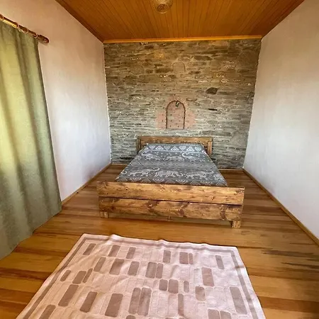 Villa Tarihi Ahsap Tire