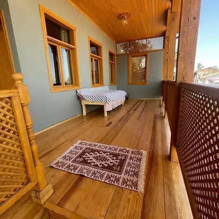 Tarihi Ahsap Villa