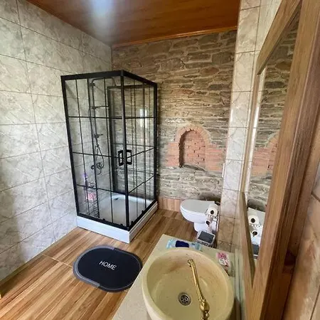 Villa Tarihi Ahsap Tire