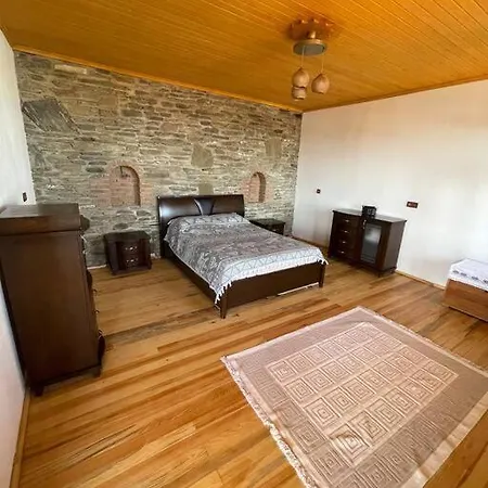 Villa Tarihi Ahsap *